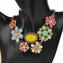 Fashion Jewelry for Women Crystal Vintage Retro Copper Shourouk Necklaces Pendants Acrylic Statement Collar Necklace 