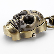 Unisex Alloy Analog Quartz Keychain Watch with Skull Heads Bronze 