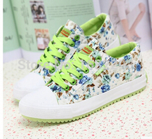 Free shipping Spring Floral canvas shoes to help low shoes Korean college students wind casual shoes