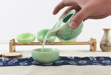A pot a cup Kung fu tea set ceramic tea set travel easy 2pcs cup teapot