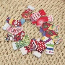 Hot Sale 50pcs Cute Wooden Santa Christmas Socks Stocking Buttons Doll Sewing Craft Decor