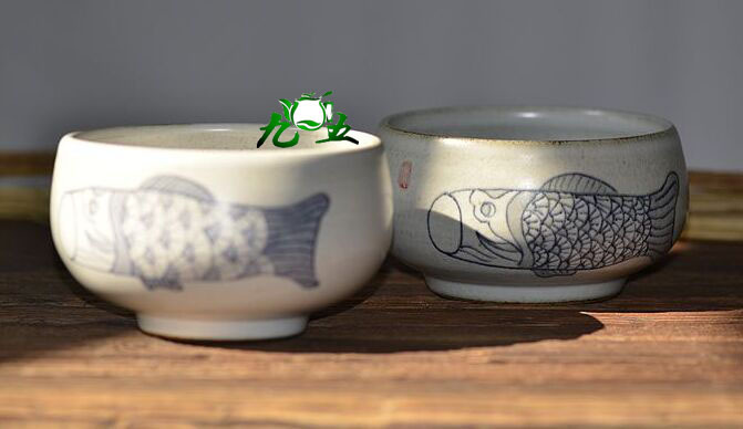  Handcrafted and painted Fish Matcha Bowl Classical Japanese Tea Ceremony Bowl  Free Shiping 