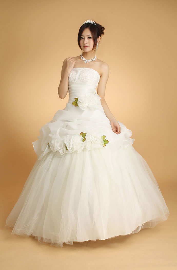 Free shipping New fashion Crystal Yarn Sleeveless Princess line Wedding Gown