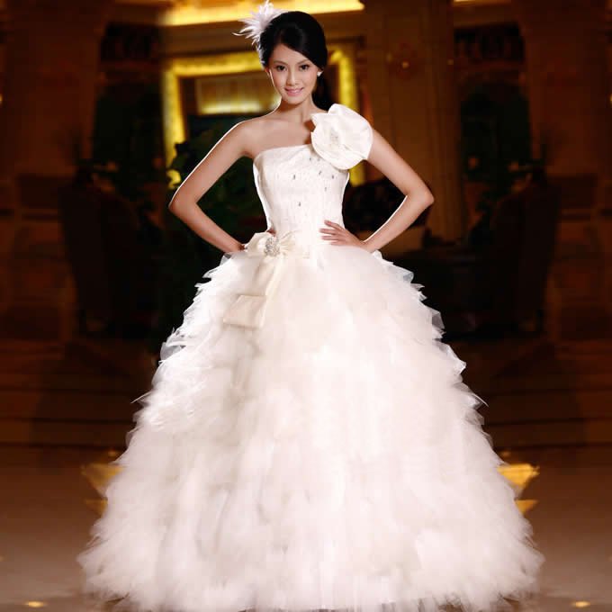 Free shipping New fashion Satin Oneshoulder Princess line Wedding Gown 