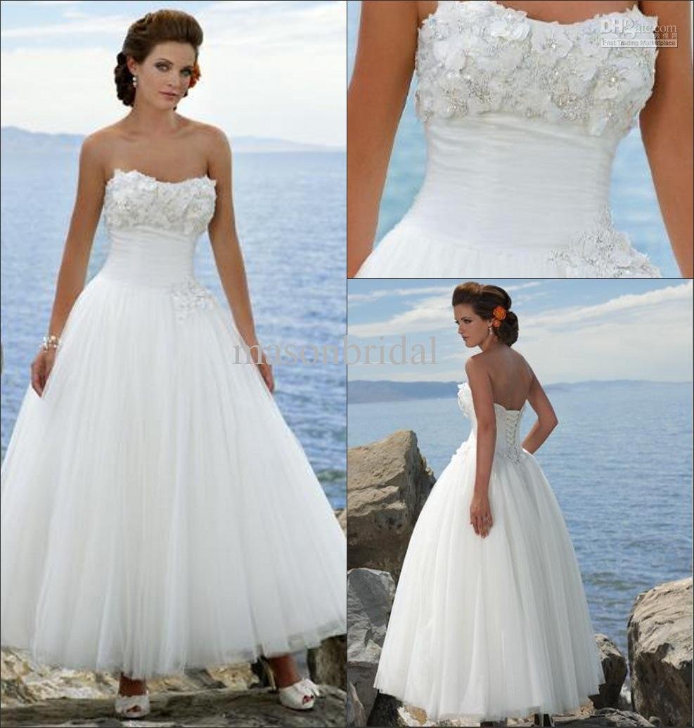 Wedding dresses for tropical beach wedding