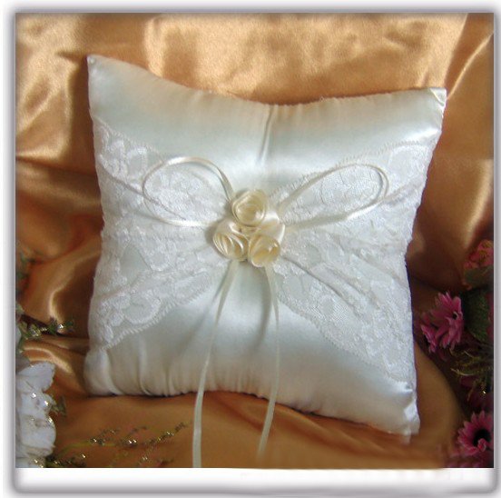 Wholesale Free shippingHOT Wedding giftsSenior diamond ring pillowWestern