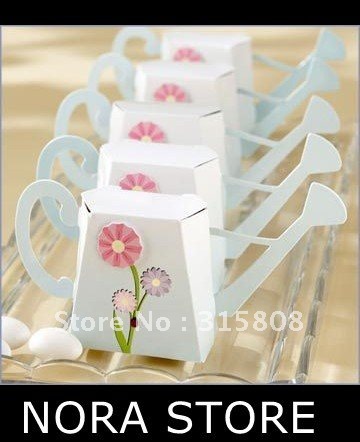 100pcs lot Wedding Watering favor Boxes Place card Wedding Wedding candy 