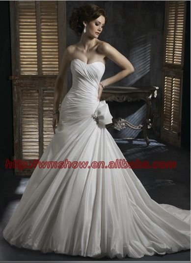 Beautiful ALine Maroon Wedding Dress