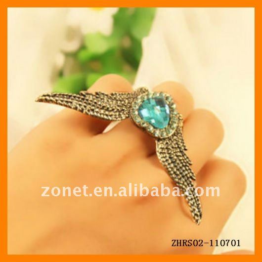 Fashion Vintage Rings Love Heart With Wings Jewelry Free Shipping ZHRS02