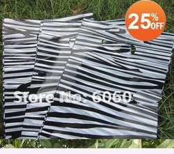 Gift Bag 25% off Only $7.99/lot 100 Pcs Zebra Design Plastic Gift Bag Free Shiping(13x18cm)(China (Mainland))