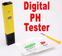 Free shipping !  Digital pH Meter/Tester 0-14 Pocket Pen Aquarium New/portable ph meter