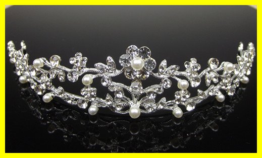Free Shipping High Quality Charming Clear Crystals Pearl Flower Bridal Crown