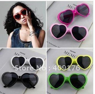 Free shipping 2012 Fashion women Sunglasses Retro heart colorful frame designer