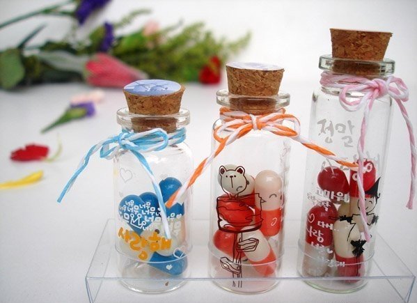 4sets/lot( with 10pill+with3 size bottle) Love Capsule Letters,love