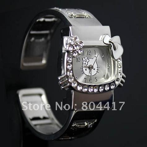 Guranteed New 100 1pcs White Women s Girls Hello Kitty Crystal Diamond Quartz Wrist Watch With