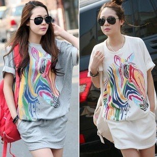 Women's dress printed tee