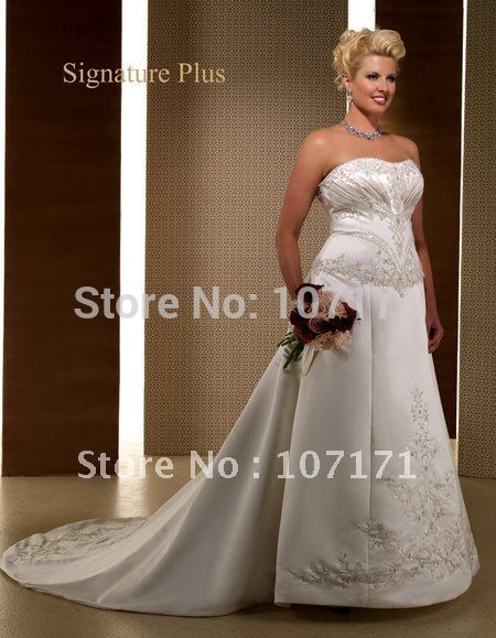 Fabulous Sexy Strapless Chapel Train Lace Up Back Embroidery Satin Plus Size