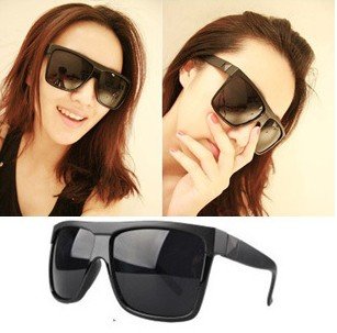 Free shipping wholesale+100% UV resistance material Vintage style Curved legs square women sunglasses(2 color mix)
