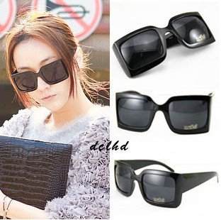 Free shipping wholesale+100% UV resistance material transparent More Edges And Corners women sunglasses(2 color mix)