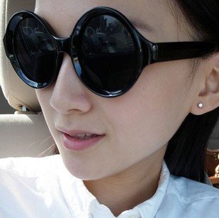 Free shipping wholesale+100% UV resistance material transparent More Edges And Corners women sunglasses(2 color mix)