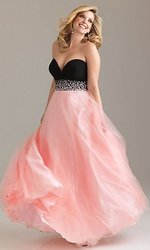 http://i01.i.aliimg.com/wsphoto/v0/569694173/Exempt-postage-all-kinds-of-extra-large-wedding-dresses-for-fat-younger-sister-tailored-Long-StraplessSweetheart.jpg_250x250.jpg