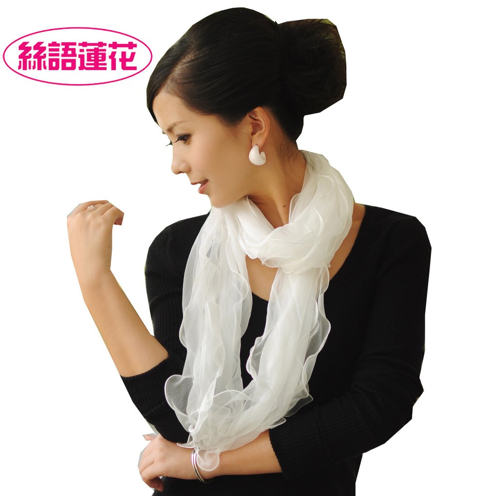 scarf white