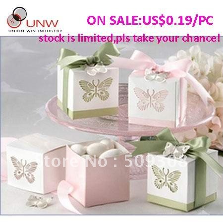 Wedding Wholesale Decorations on Wholesale Butterfly Wedding Door Gift Favor Box  Candy Box 100pcs