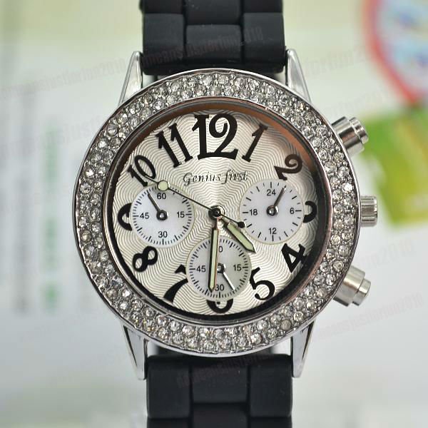 Junglee.com: Fastrack Girls Beach 9827PP06 Wrist Watch