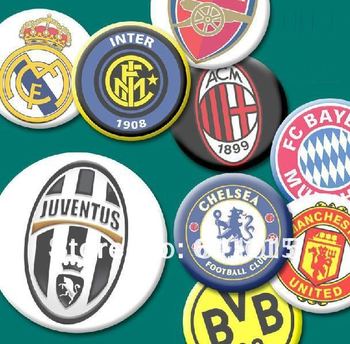 New Badge Pin Brooch International Football Club Commemorate Logo    football club international