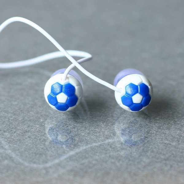 Earbud Earphone