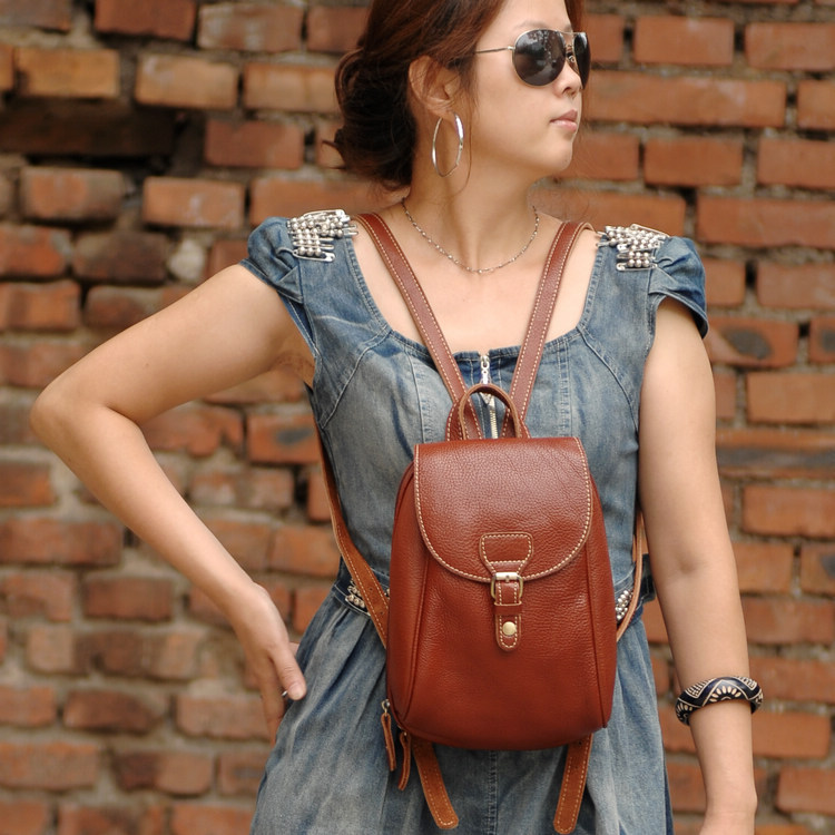 Hot Sale Superior Quality Free shipping ladies genuine leather travel school back pack bags small backpacks