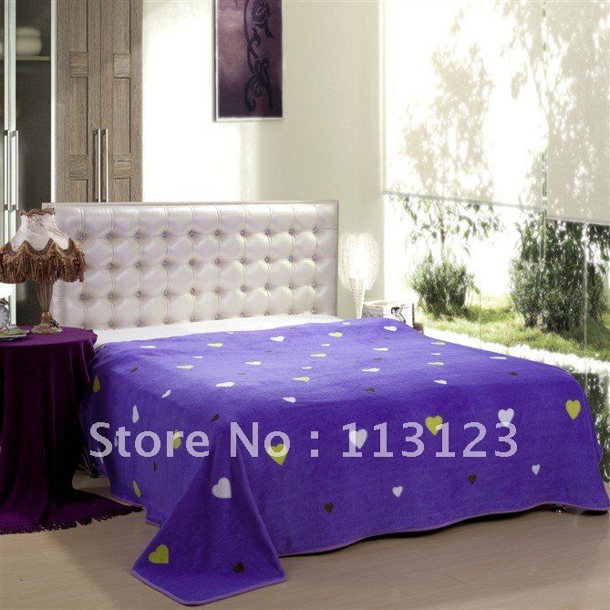 freeshipping hot sell high quality blue heart baby multi-purpose air conditioning polar fleece blanket 150*200/180*200/200*220cm(China (Mainland))