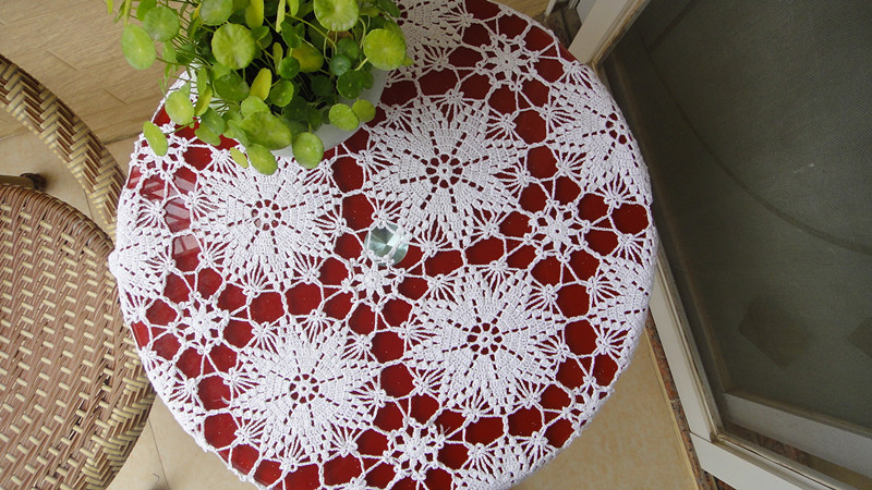 Hot sale100% cotton hand Crochet tablecloth 85x85cm decorative Table cover doily hand crochet sofa cover(China (Mainland))