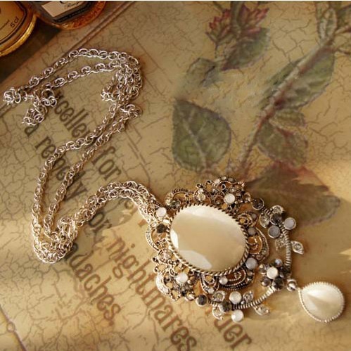 1 pcs free shipping fashion jewelry pierced Moonstone lovers Stone Necklace sweater chain ocean tears D0090