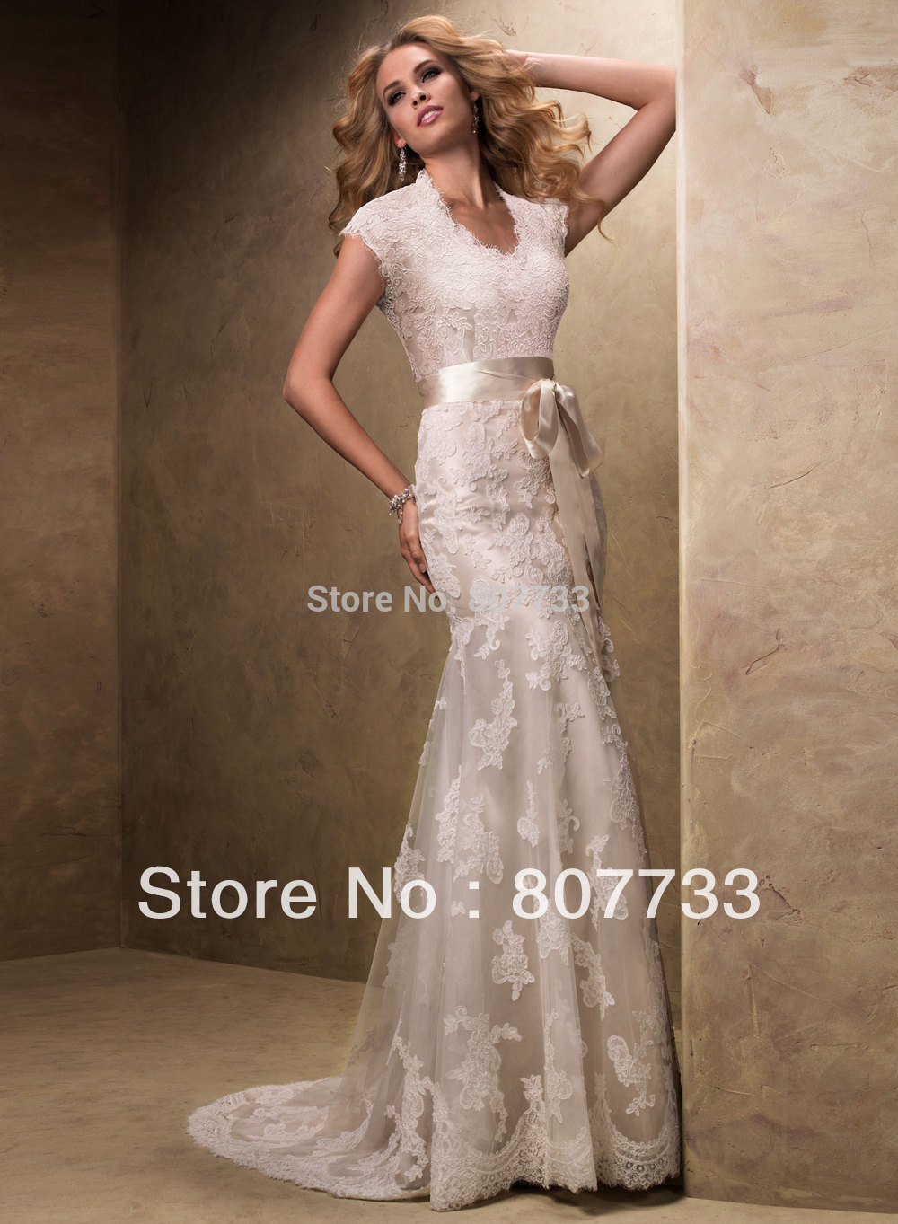 s.L. Models plus length clothes nice choice of plus size dresses
