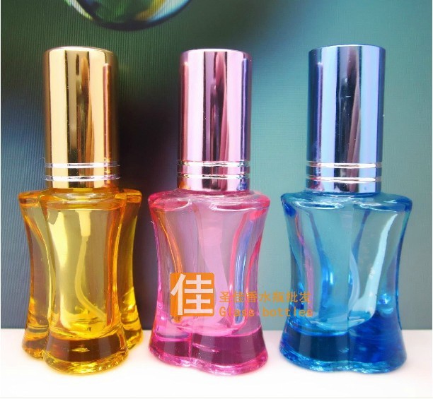 Perfumes & Cosmetics: Perfume at wholesale prices