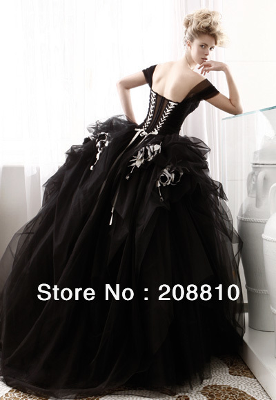 EL BAILE DE LAS MASCARAS ( Libre) -font-b-Gothic-b-font-Roses-Full-Tulle-Black-Wedding-Dress-with-Detachable-Off-Shoulder