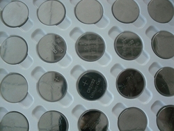 High capacity 210ma 3v voltage , cr2032 button cell battery(China (Mainland))