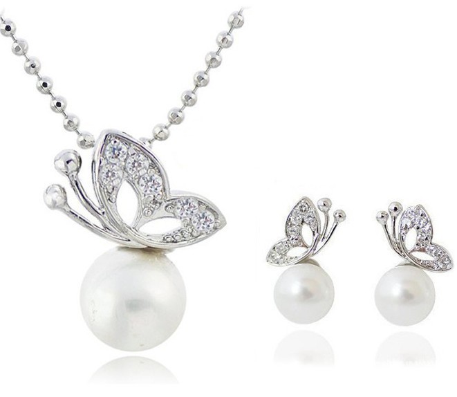 18K-White-Gold-Plated-Pearl-Necklace-Earrings-Make-With-AU-Crystal-Set ...
