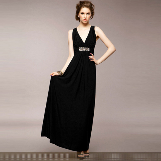 Long black elegant evening dress