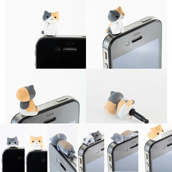 3.5mm Lovely Cat Anti Dust Earphone Plug Headset Stopper Cap For iPhone 4 5G CM303(China (Mainland))