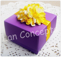 Free shipping DIY Party Favors Box candy box Folding Paper Box with paper flowers - 6.4x6.4x4cm 80pcs/lot LWB0312F1B purple