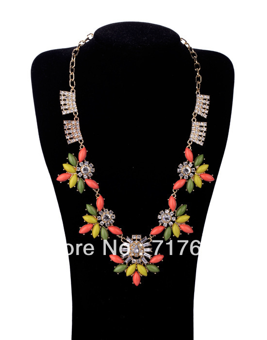 3pcs lot Free shipping Candy Color Zinc Alloy Floral Necklace 2013 New Fashion Girls Designer Jewlery