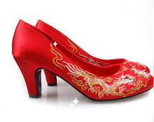 Cheongsam shoes red satin bridal shoes embroidery the bride wedding shoes
