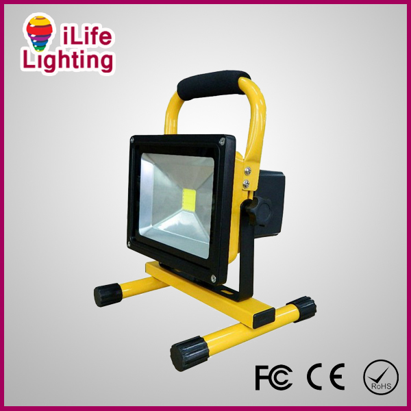 Free fedex 10pcs/lot bateria recarreg&aacute;velilumina&ccedil;&atilde;o exteriorip65 10w lumin&aacute;ria led luz deinunda&ccedil;&atilde;o ac110v-240v projector