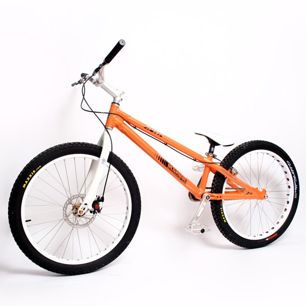 free shipping by DHL or EMS 100% ORIGINAL BRAND BECAUSE 24" disc -brake Aluminum complete trial bicycle for Extreme Sports C046(China (Mainland))