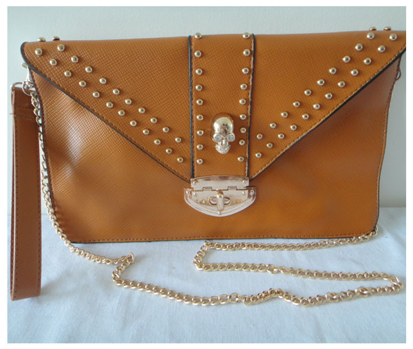 A0087(brown),Bester price in AliExpres,2013 promotion envelope lady clutches bags,leather shoulder,bags for woman,free shipping!(China (Mainland))