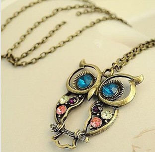 (Min order$10) The owl necklace of carve patterns or designs on woodwork restoring ancient ways sweater chain accessories(China (Mainland))