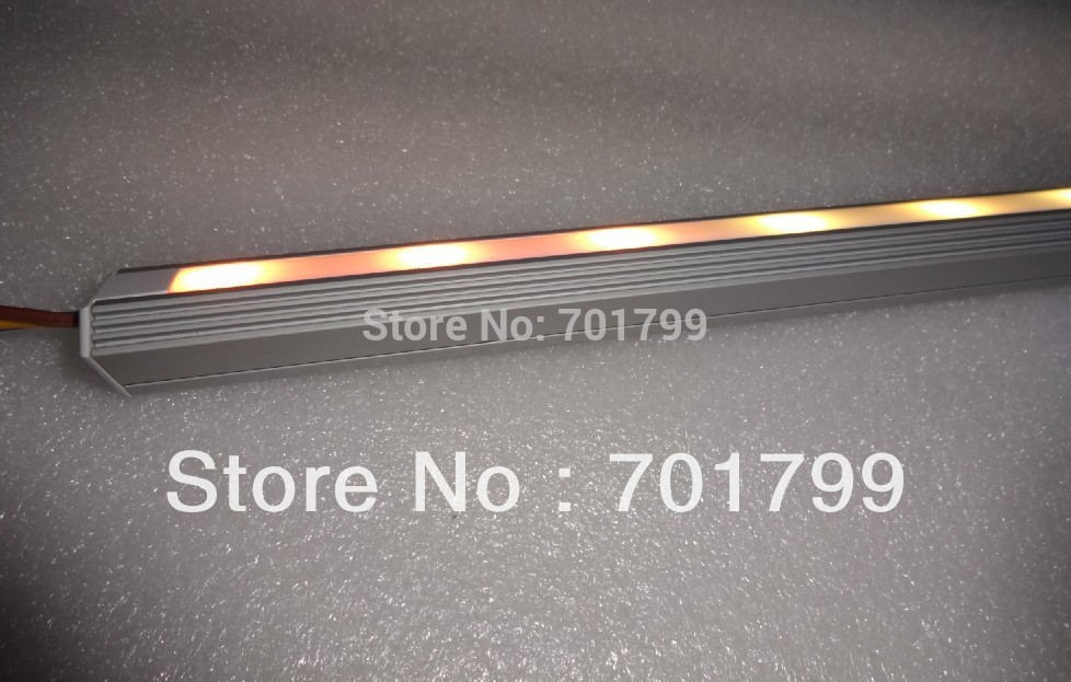 1M-long-DC5V-WS2812-32LEDs-led-digital-bar-light-with-milky-cover-V-type-Alu-housing.jpg