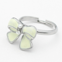 Fresh small bow ring alloy pearl paint finger ring female